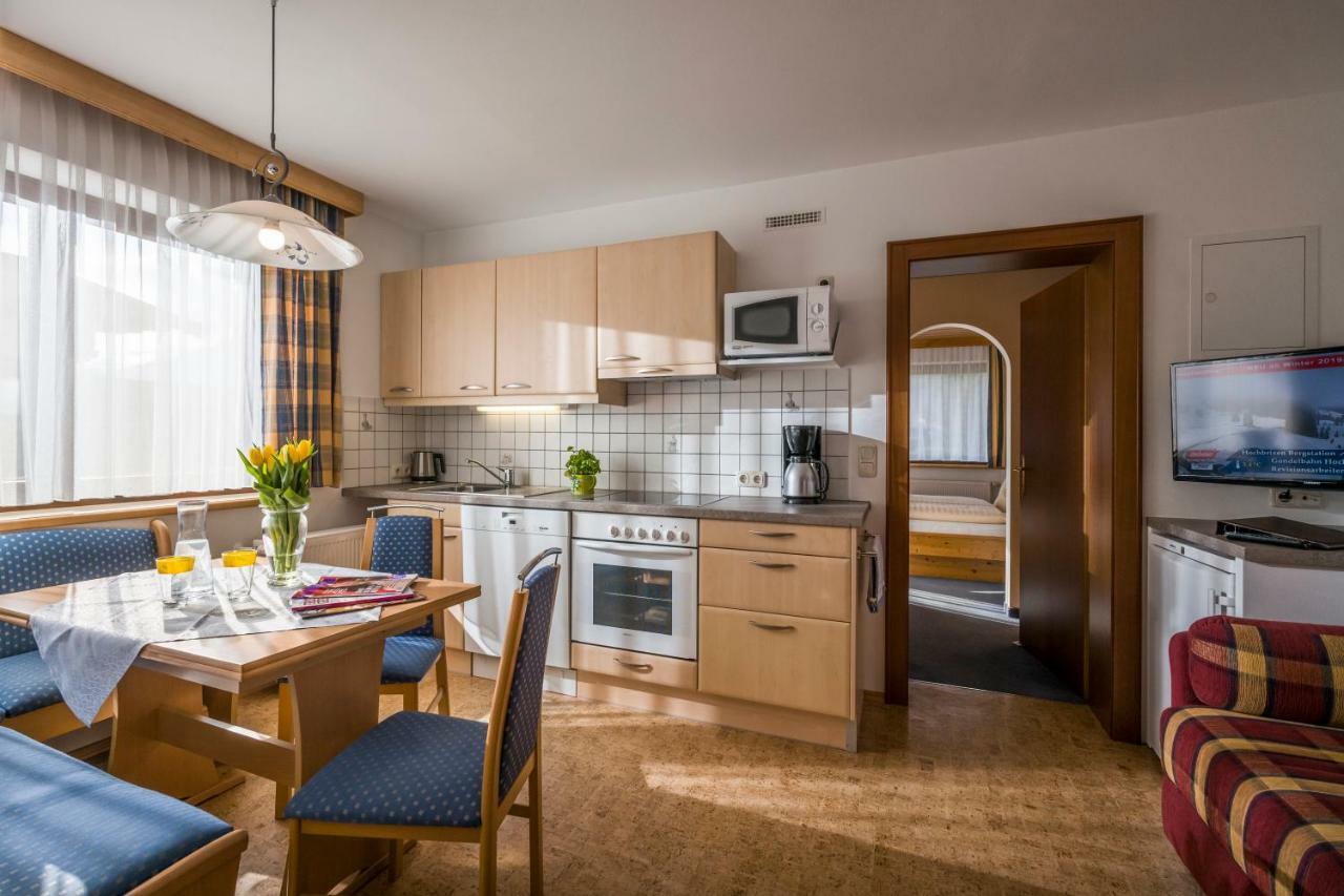 בריקסן אים טהלה Appartements Bachler מראה חיצוני תמונה